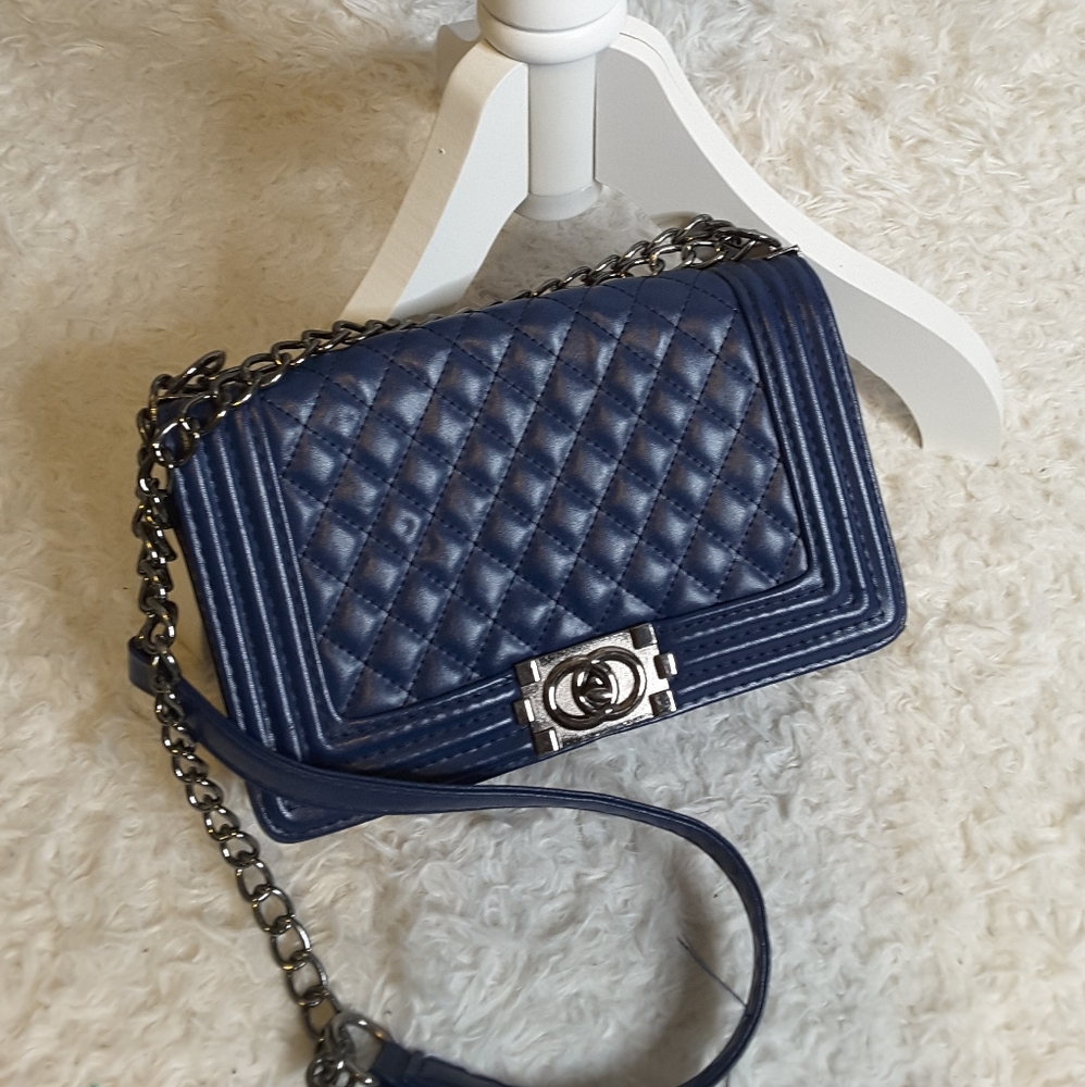 🛍Designer🛍Inspired🛍 Chain Purse Bag Quilted Navy Faux Leather